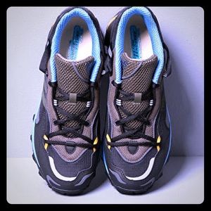 NWOT ADIDAS RESPONSE HOVERTURF ADIPRENE+